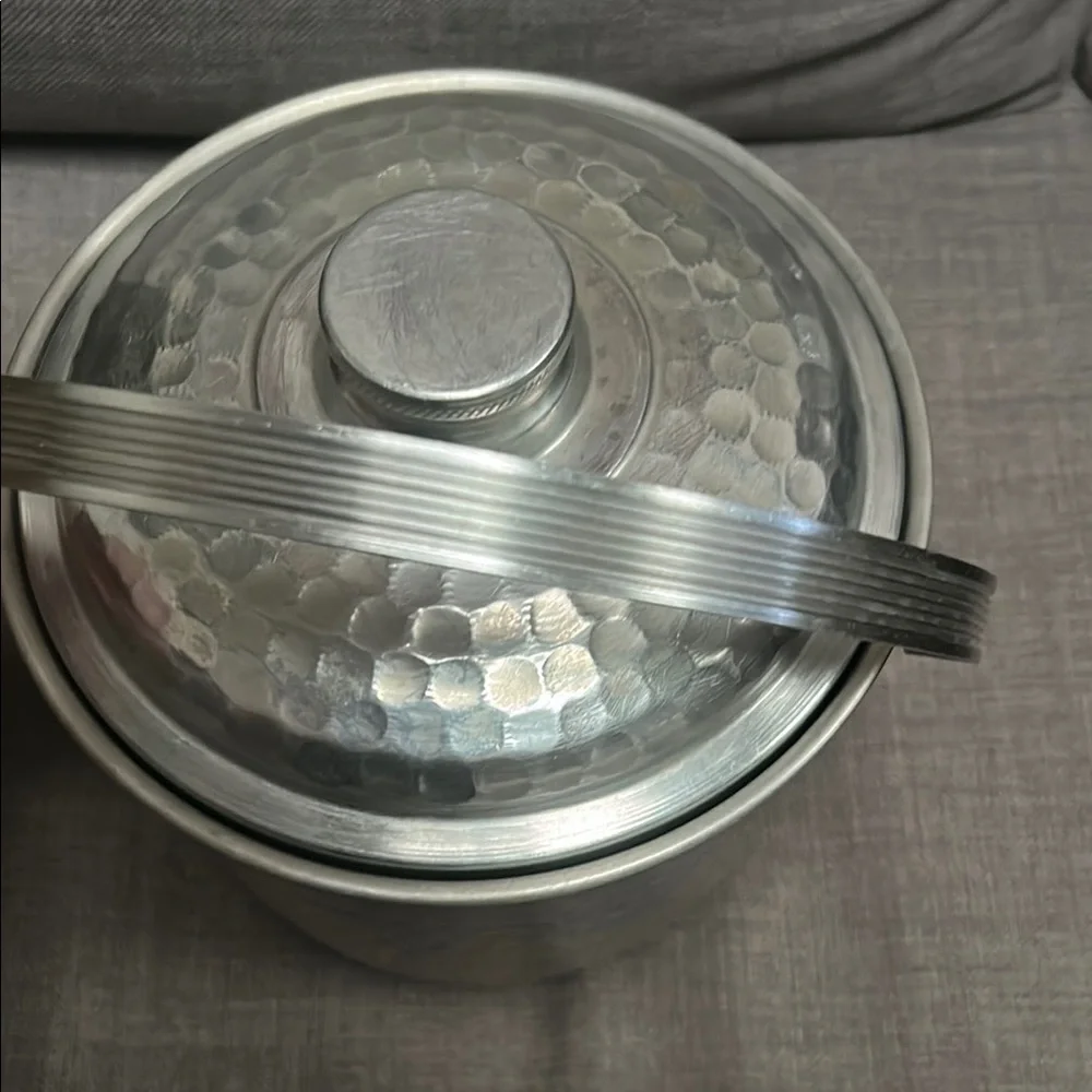 NASCO-Italy MCM 50’s Hammered Aluminum Ice bucket Vintage #0210255